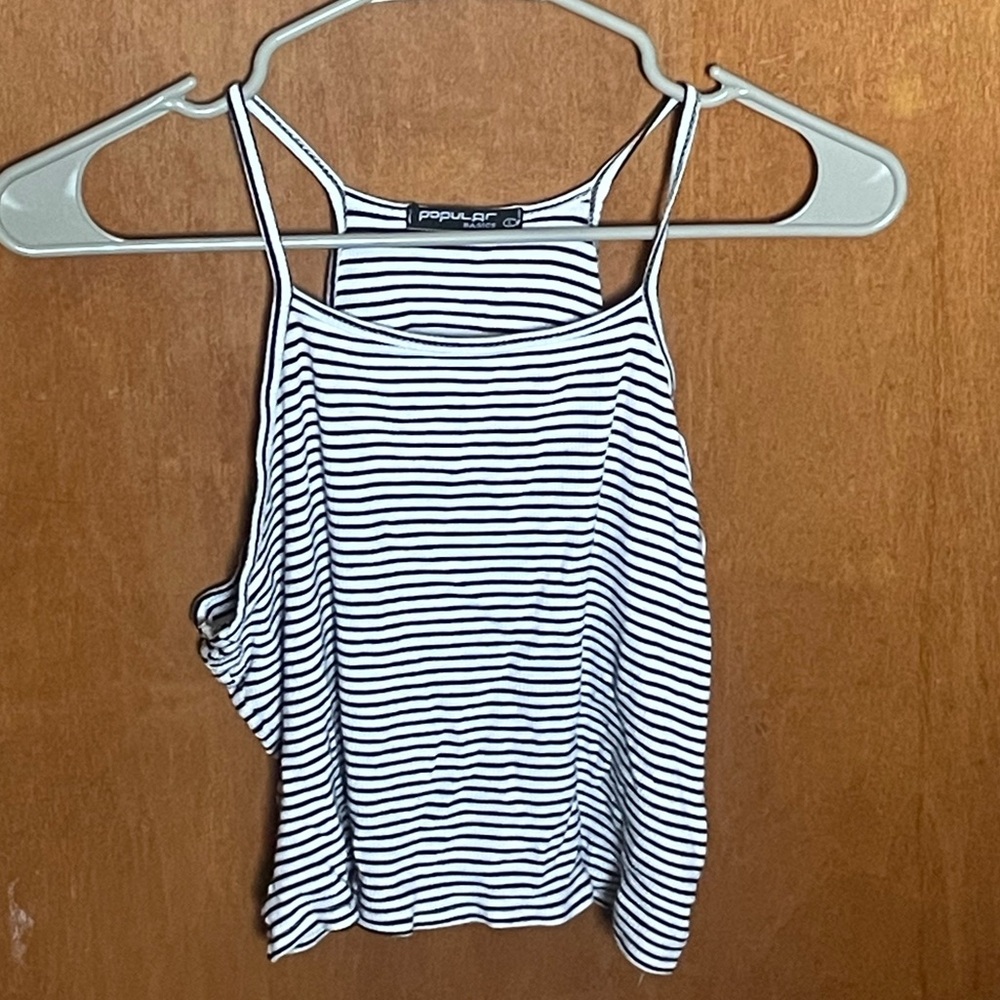 Striped crop tank, perfect condition